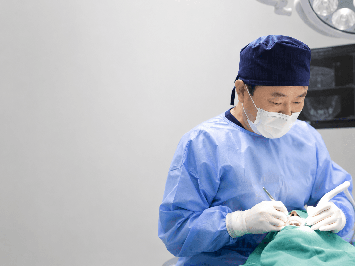 구강악안면외과 전문의 직접 진료